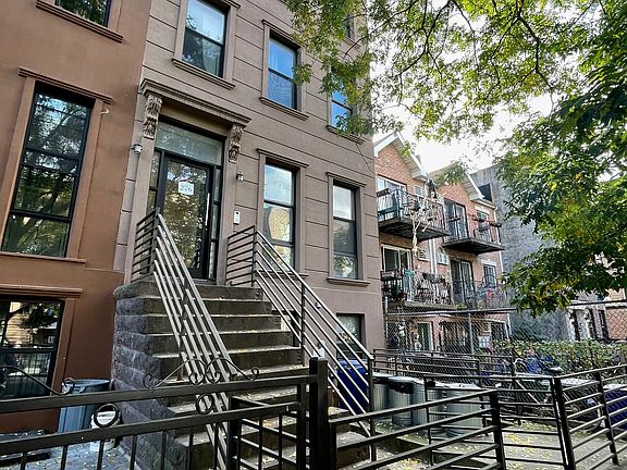 3rd image of 276 Quincy St #2L