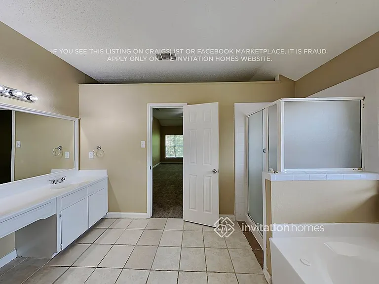 2110 Loretta Ln — Photo 17