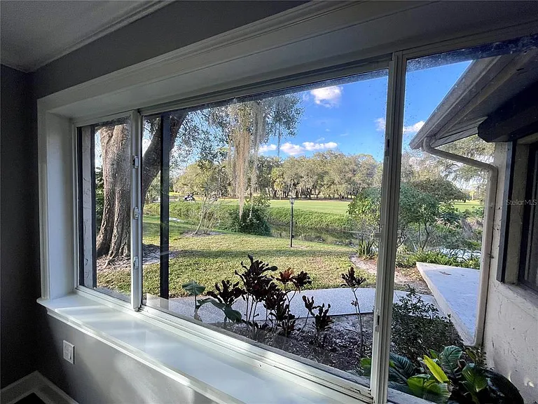 4848 Hawkshead Park — Photo 23