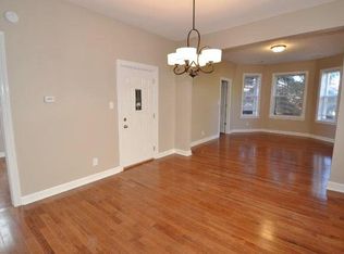 2213 W Addison St #2, Chicago, IL 60618