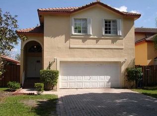 7949 NW 196th Ter, Hialeah, FL 33015