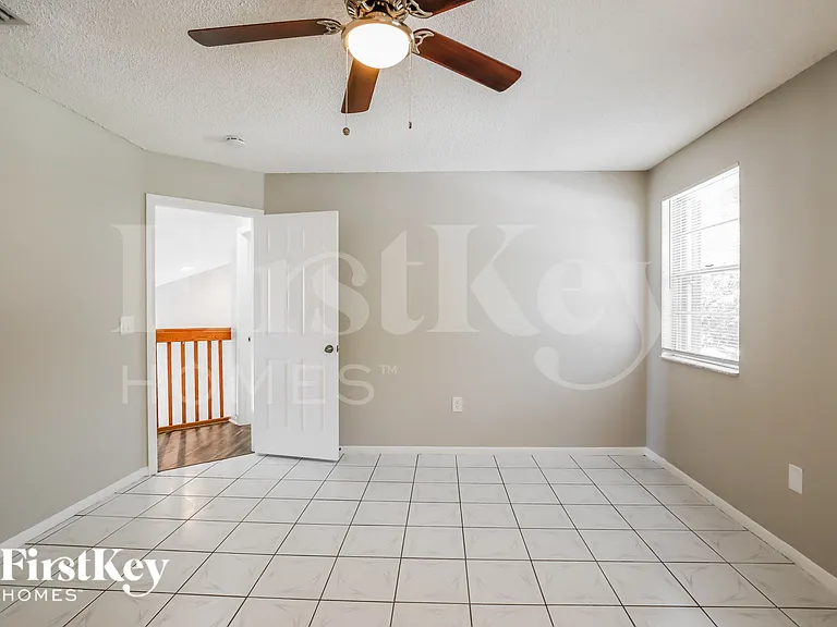 3232 NW 121st Ave — Photo 10