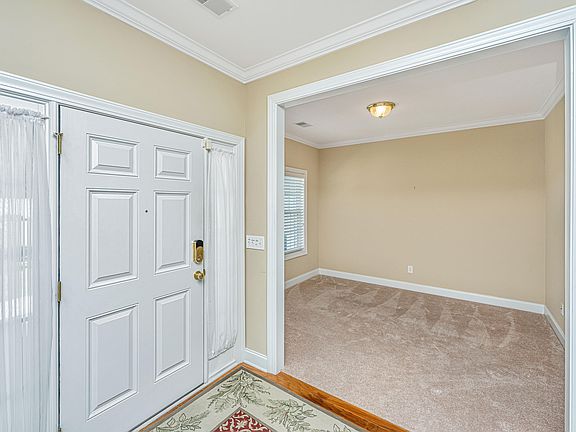 5th image of 9109 Markleys Grove Blvd
