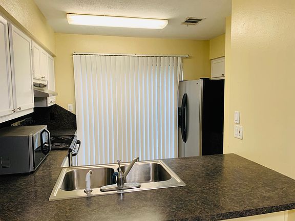 4th image of 964 Winter Garden Dr