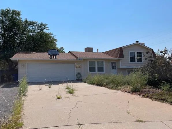 43 S Briarwood Pl, Pueblo, CO 81005