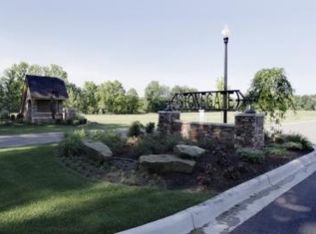 154 Stone Gate Dr, Battle Creek, MI 49015