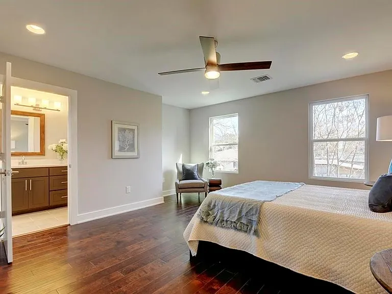 7217 Blessing Ave #A — Photo 11