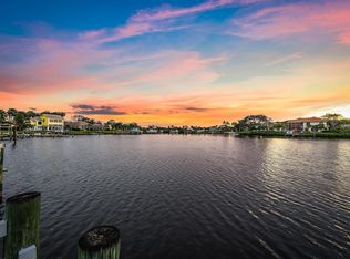 18371 SE Lakeside Dr, Jupiter, FL 33469
