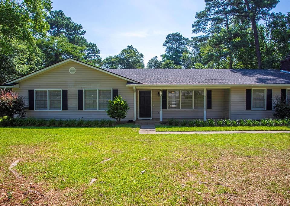 1st image of 2111 S Sherwood Dr
