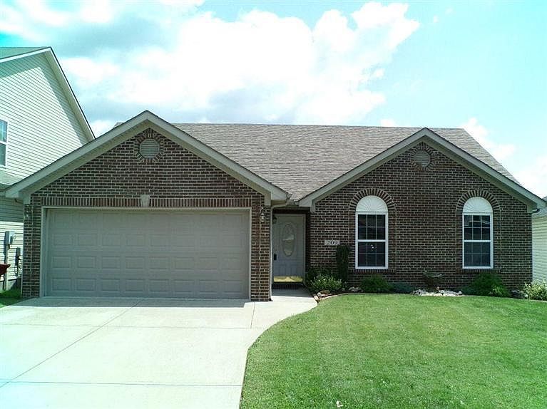 1st image of 209 Hogan Dr