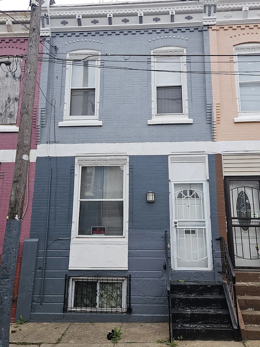 1528 W Oakdale St photo 1