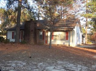 6335 Hackberry Dr, Hope Mills, NC 28348