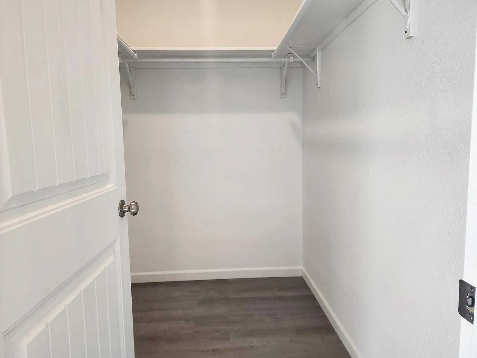 3 bed, 1400 sqft, $2,095 — Photo 2