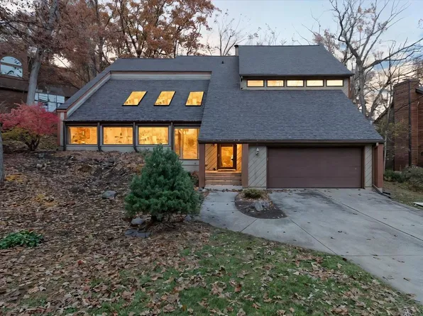 5846 Schumann Drive, Fitchburg, WI 53711