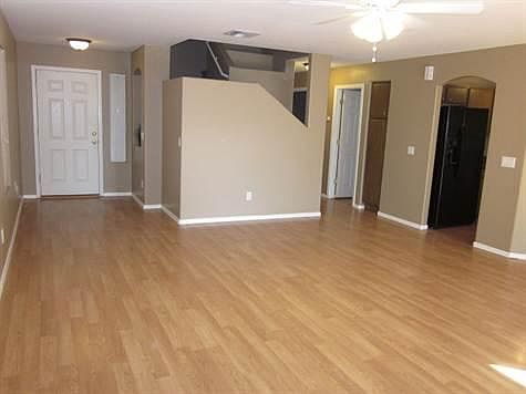 2nd image of 1051 E Desert Holly Dr