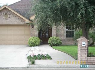 2208 E 19th St, Mission, TX 78572