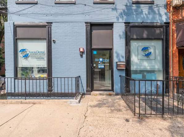 200 Bloomfield Street image 2 of 16