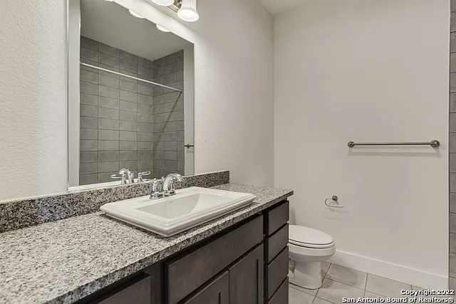 206 Topaz #1502 — Photo 26