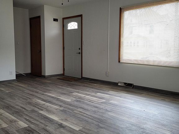 3rd image of 226 Gold Ave NW