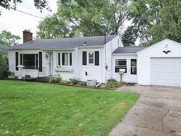 2nd image of 615 Ashley Dr