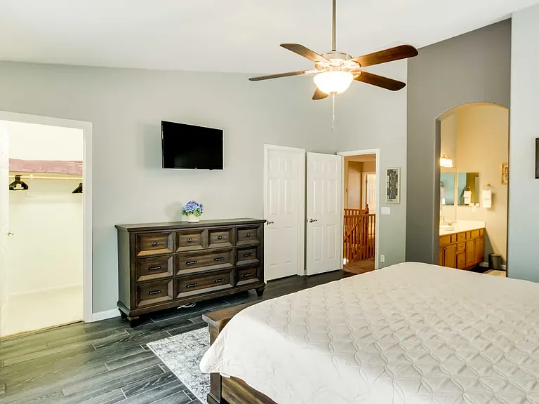 14335 W Clarendon Ave — Photo 18