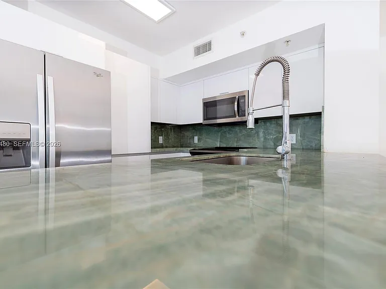 90 Alton Rd #2304 — Photo 5