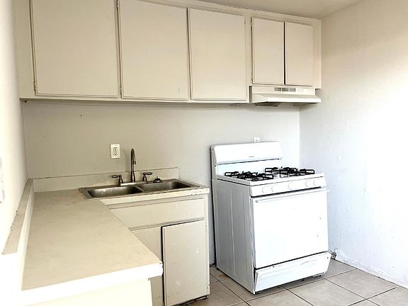 2nd image of 2602 E Monte Cristo Ave APT 2