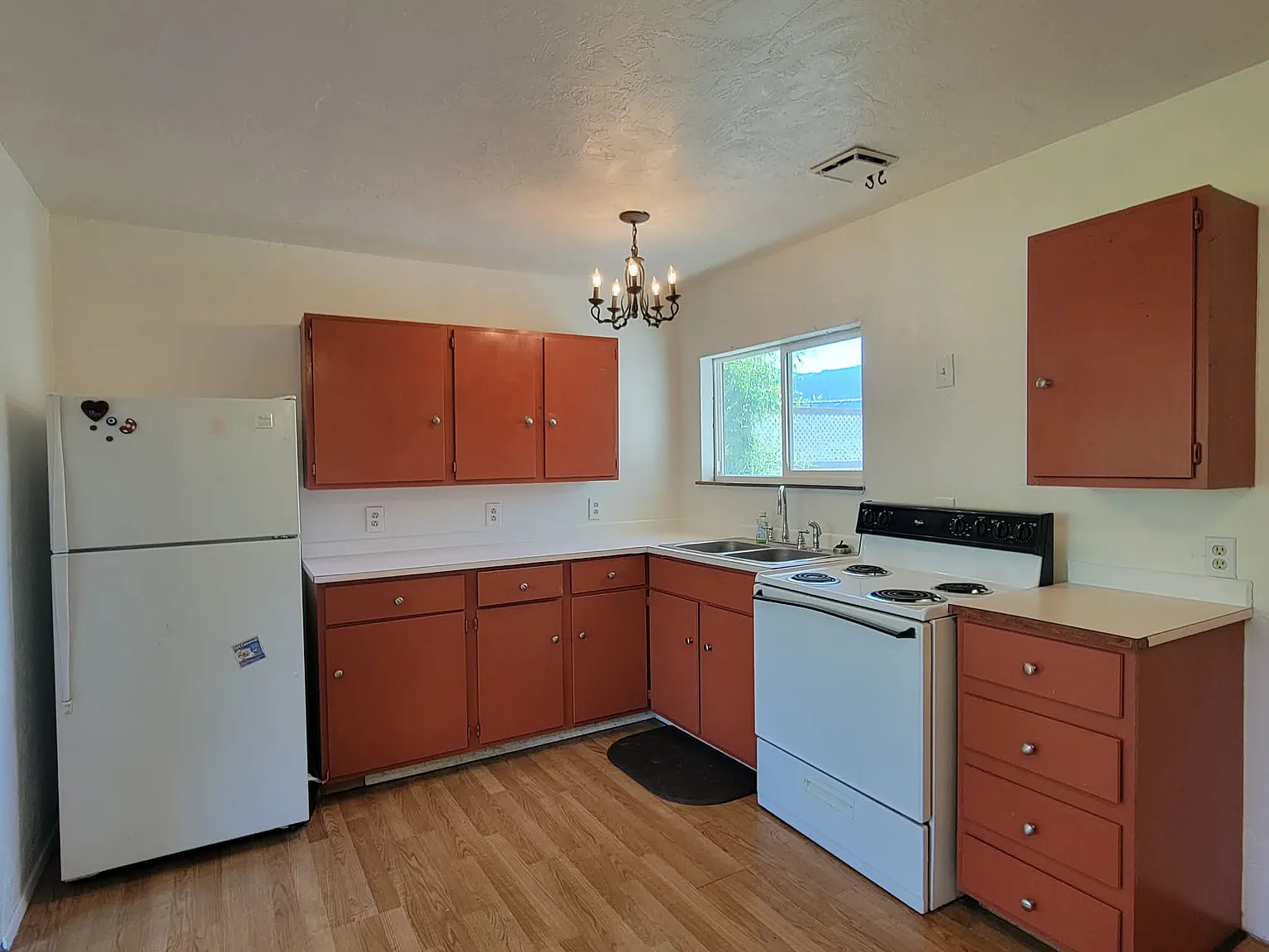 1 bed, 874 sqft, $975 — Photo 4