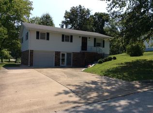 62377 Vaughan Dr, California, MO 65018