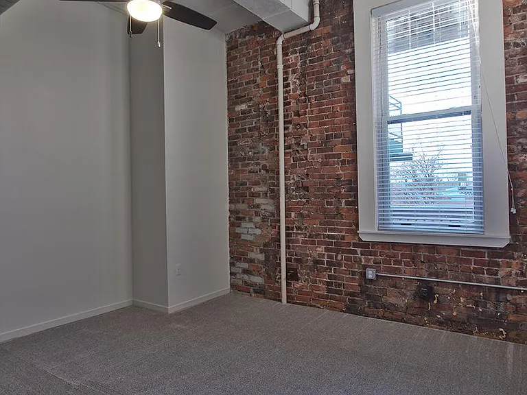 306 S Main St #2D — Photo 12
