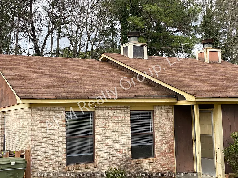 1721A Kathleen Dr — Photo 2
