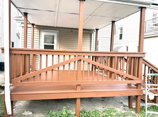 333 208th St, Bayside, NY 11361