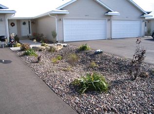 3141CLEARWATER W Ridge Dr, Eau Claire, WI 54703