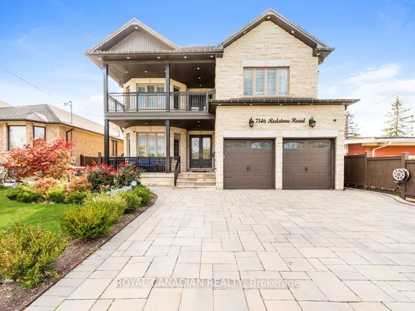 7546 Redstone Rd, Mississauga, ON L4T 2B8
