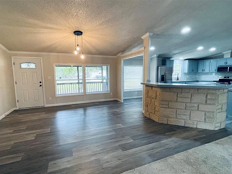 27613 County Road 3745 — Photo 4