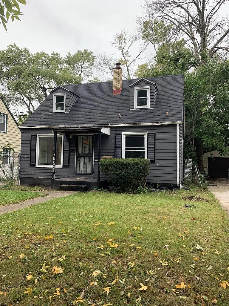 5043 North 63rd STREET photo 1