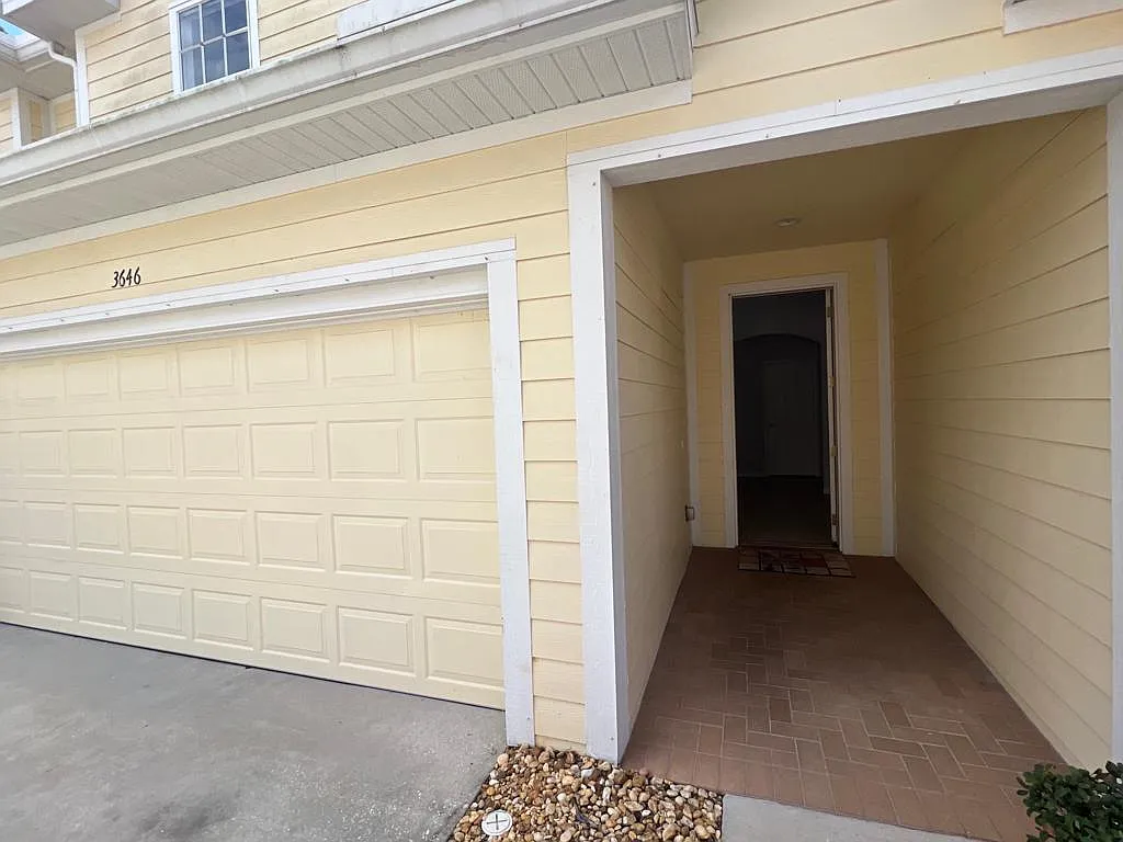 Building Photo - 3646 Pine Knot Dr