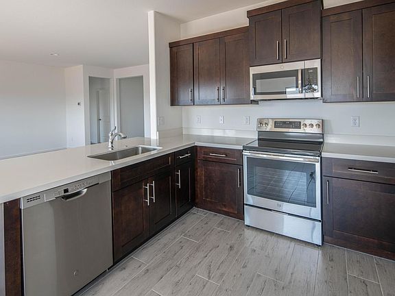 4th image of 21411 W Wildflower Dr
