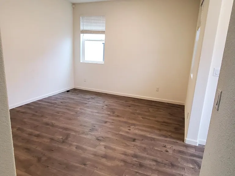 2433 Buzz Aldrin Way — Photo 15