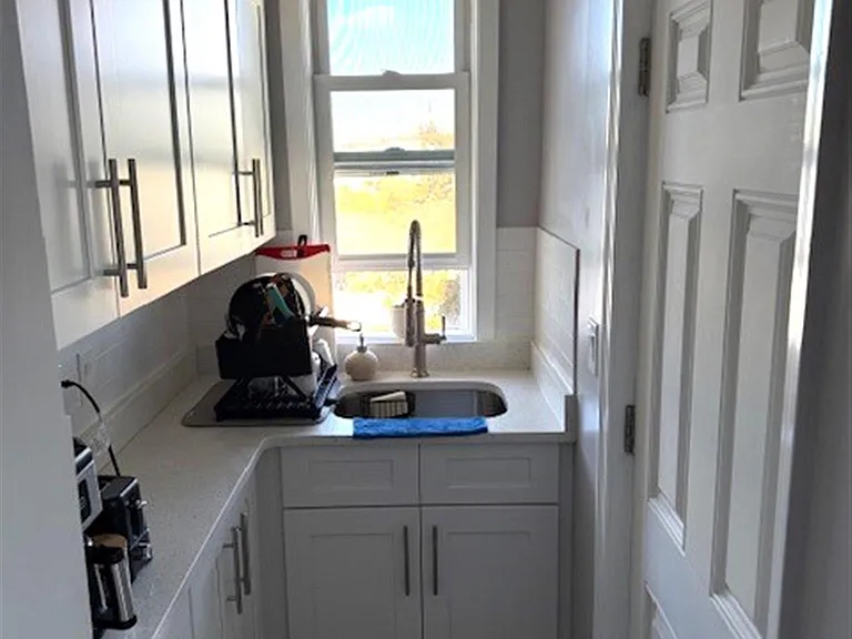 9 Houghton St #2 — Photo 6