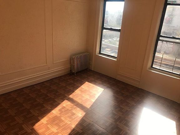 2nd image of 5085 Broadway #5