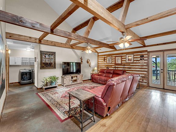 5th image of 115 Fieldstone Drive