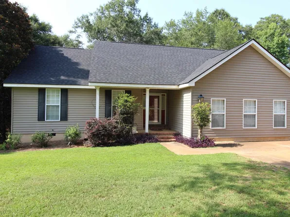 176 Briarwood Dr, Ellaville, GA 31806