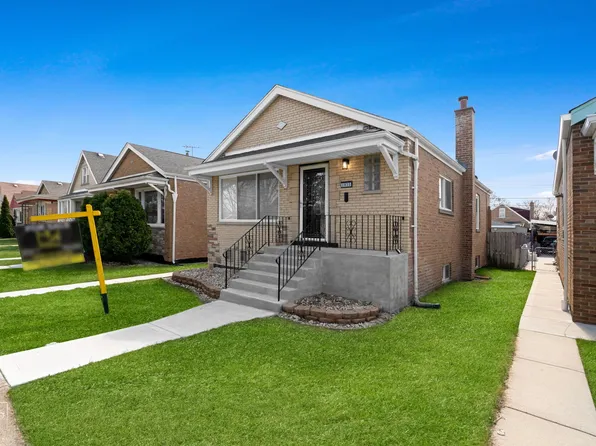 3935 W 67th Pl, Chicago, IL 60629