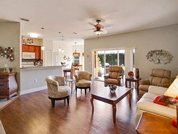 2nd image of 3628 Northwoods Dr