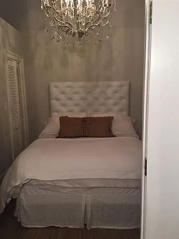 528 Baronne St #202 — Photo 9