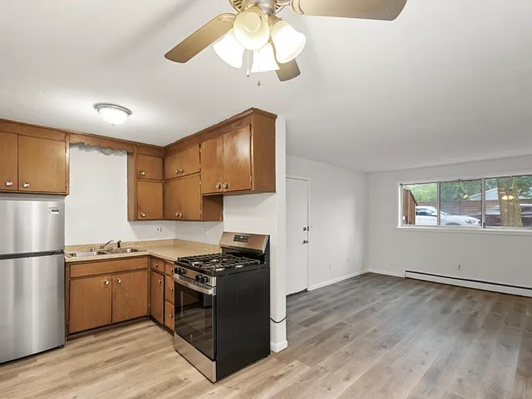 2818 East 31st Street — Photo 1