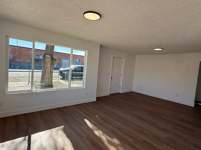 469 W 2nd St #7 — Photo 15