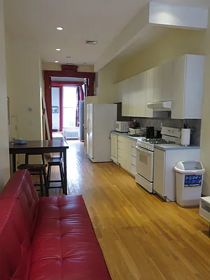 Rented by Bohemia Realty Group | media 16