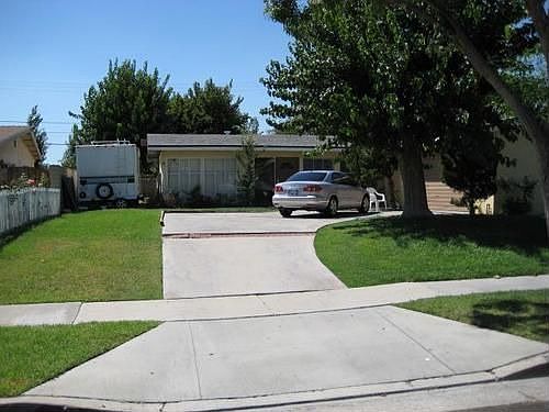 1st image of 27517 Vilna Ave